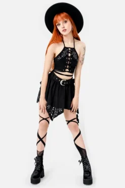 Restyle ACANTHA HALTERNECK TOP
