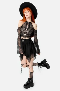 Restyle BELLADONNA LONG SLEEVE LACE TOP