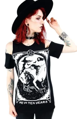 Restyle Black cold shoulder withes T-shirt Me in Ten Years