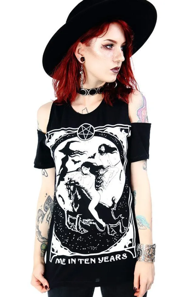 Restyle Black cold shoulder withes T-shirt Me in Ten Years