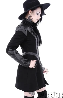 Restyle Black winter jacket with pockets, detachable hood 