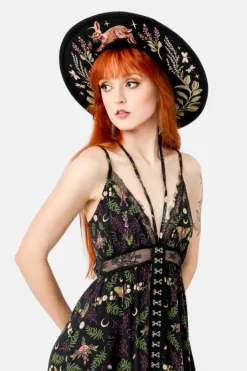 Restyle HARE MOON WIDE BRIM HAT