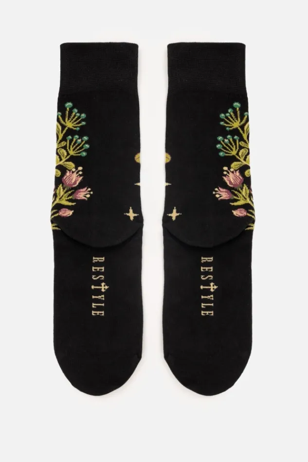 Restyle WILD GARDENS JACQUARD SOCKS